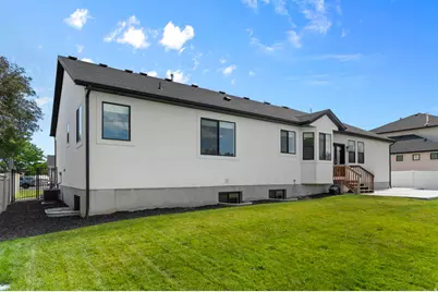 1002 W 1425 N, Lehi, UT 84043 - Photo 36