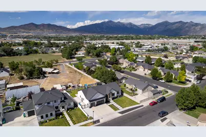 1002 W 1425 N, Lehi, UT 84043 - Photo 44