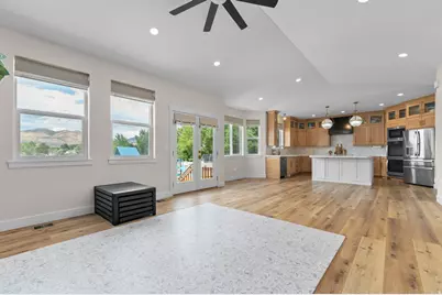 1002 W 1425 N, Lehi, UT 84043 - Photo 12