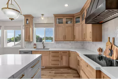 1002 W 1425 N, Lehi, UT 84043 - Photo 10