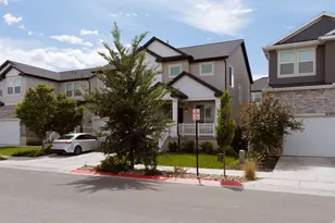 12318 S Xander Ln W, Herriman, UT 84096 - Photo 2