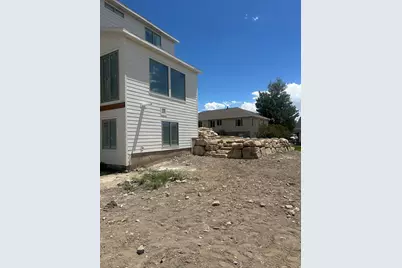 342 S 1100 E #4, Pleasant Grove, UT 84062 - Photo 32