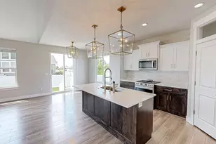 229 N 2810 E, Spanish Fork, UT 84660 - Photo 2