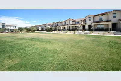 744 W Sunfire Ln, Saint George, UT 84790 - Photo 46