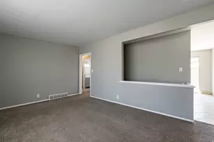 394 E Bridlewood Dr S, Salt Lake City, UT 84107 - Photo 6