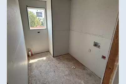 1676 S Lakewood Dr W, Orem, UT 84058 - Photo 20