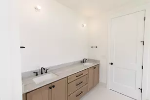 322 S 1100 E, Pleasant Grove, UT 84062 - Photo 24