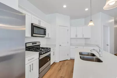 1554 N 3950 W, Lehi, UT 84043 - Photo 6