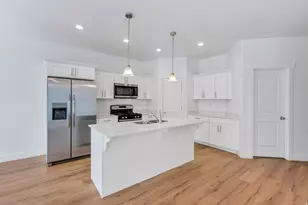 1554 N 3950 W, Lehi, UT 84043 - Photo 4