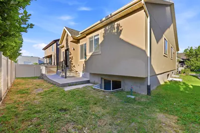 2309 S 2040 W, Woods Cross, UT 84087 - Photo 32