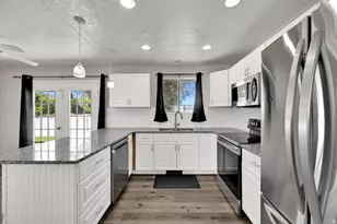 1236 W 1975 S, Woods Cross, UT 84087 - Photo 6