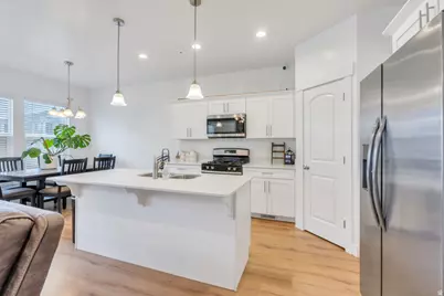 1536 N 3950 W, Lehi, UT 84043 - Photo 4