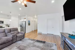 1536 N 3950 W, Lehi, UT 84043 - Photo 8