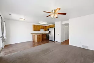2852 W 3975 S, West Haven, UT 84401 - Photo 4