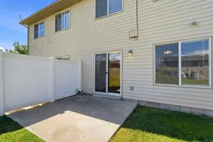 2852 W 3975 S, West Haven, UT 84401 - Photo 28