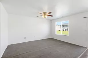 2852 W 3975 S, West Haven, UT 84401 - Photo 10