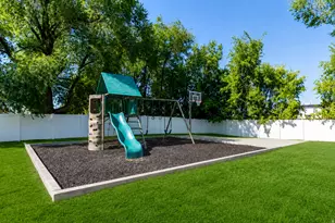 2852 W 3975 S, West Haven, UT 84401 - Photo 32