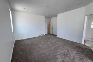 2597 N Scarlet Rd, Eagle Mountain, UT 84005 - Photo 10