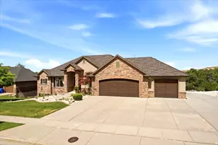 4245 N 300 W, Pleasant View, UT 84414 - Photo 4