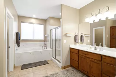 4245 N 300 W, Pleasant View, UT 84414 - Photo 28