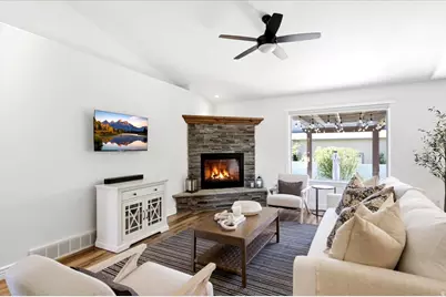 3613 W 100 S, Layton, UT 84041 - Photo 4