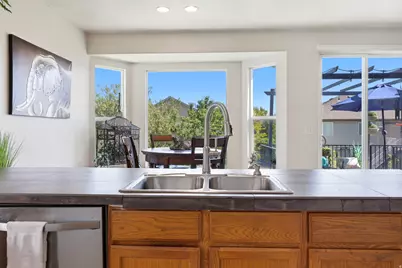 969 W Foxboro Dr S, North Salt Lake, UT 84054 - Photo 4