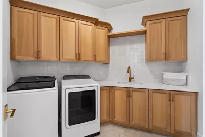 635 E 2550 N, Provo, UT 84604 - Photo 28