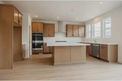 4688 N Oktoberfest Way #624, Eagle Mountain, UT 84005 - Photo 4
