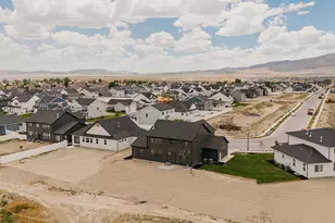 4688 N Oktoberfest Way, Eagle Mountain, UT 84005 - Photo 24