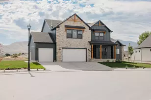 4688 N Oktoberfest Way, Eagle Mountain, UT 84005 - Photo 2