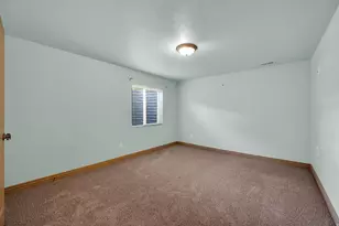 13712 S Mount Cortina Way W, Riverton, UT 84065 - Photo 30