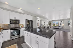 13429 S Silver Rock Ln, Draper, UT 84020 - Photo 2