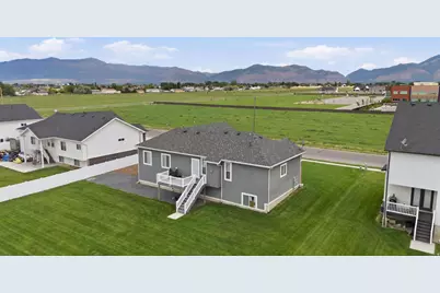 3237 S 5100 W, Hooper, UT 84315 - Photo 40
