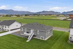 3237 S 5100 W, Hooper, UT 84315 - Photo 40