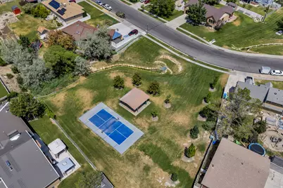 1225 W Matthews Way, Riverton, UT 84065 - Photo 28