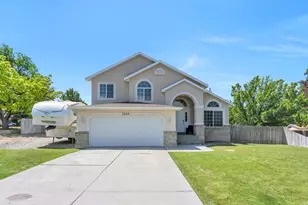 1225 W Matthews Way, Riverton, UT 84065 - Photo 2