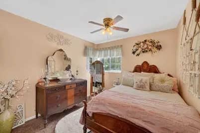 6621 S 1540 E, South Ogden, UT 84405 - Photo 24
