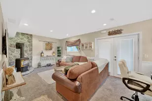 6621 S 1540 E, South Ogden, UT 84405 - Photo 18