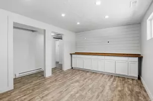 8054 S Boysenberry Dr, Sandy, UT 84093 - Photo 18
