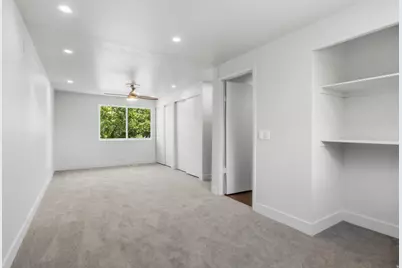 8054 S Boysenberry Dr, Sandy, UT 84093 - Photo 8