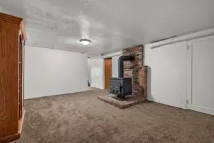 365 S 800 E, Springville, UT 84663 - Photo 14