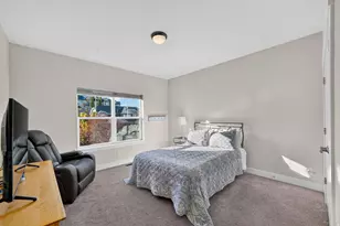 5169 W Rolling Brook Dr, Herriman, UT 84096 - Photo 16