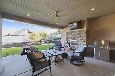 5169 W Rolling Brook Dr, Herriman, UT 84096 - Photo 2