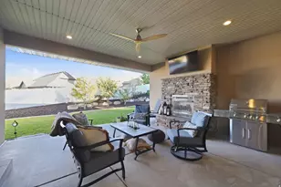 5169 W Rolling Brook Dr, Herriman, UT 84096 - Photo 2