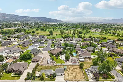 997 W 1600 N, West Bountiful, UT 84087 - Photo 38