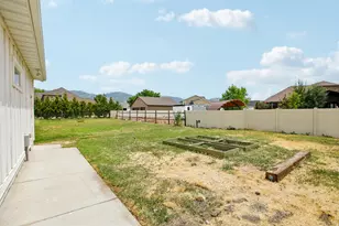 997 W 1600 N, West Bountiful, UT 84087 - Photo 26