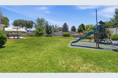 10676 S Urban Ridge Cv W, South Jordan, UT 84095 - Photo 48