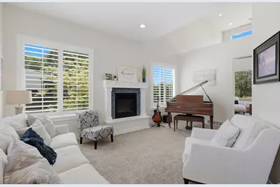 10676 S Urban Ridge Cv W, South Jordan, UT 84095 - Photo 4