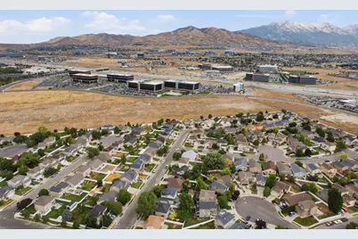 2223 N Pointe Meadow Loop N, Lehi, UT 84048 - Photo 56