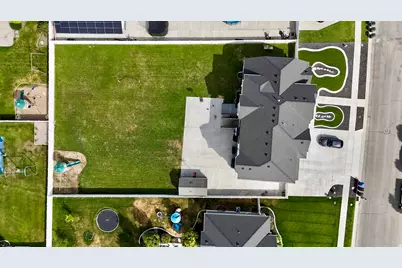 86 S Preston St, Kaysville, UT 84037 - Photo 46